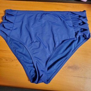 Ambrielle swim bottoms Large